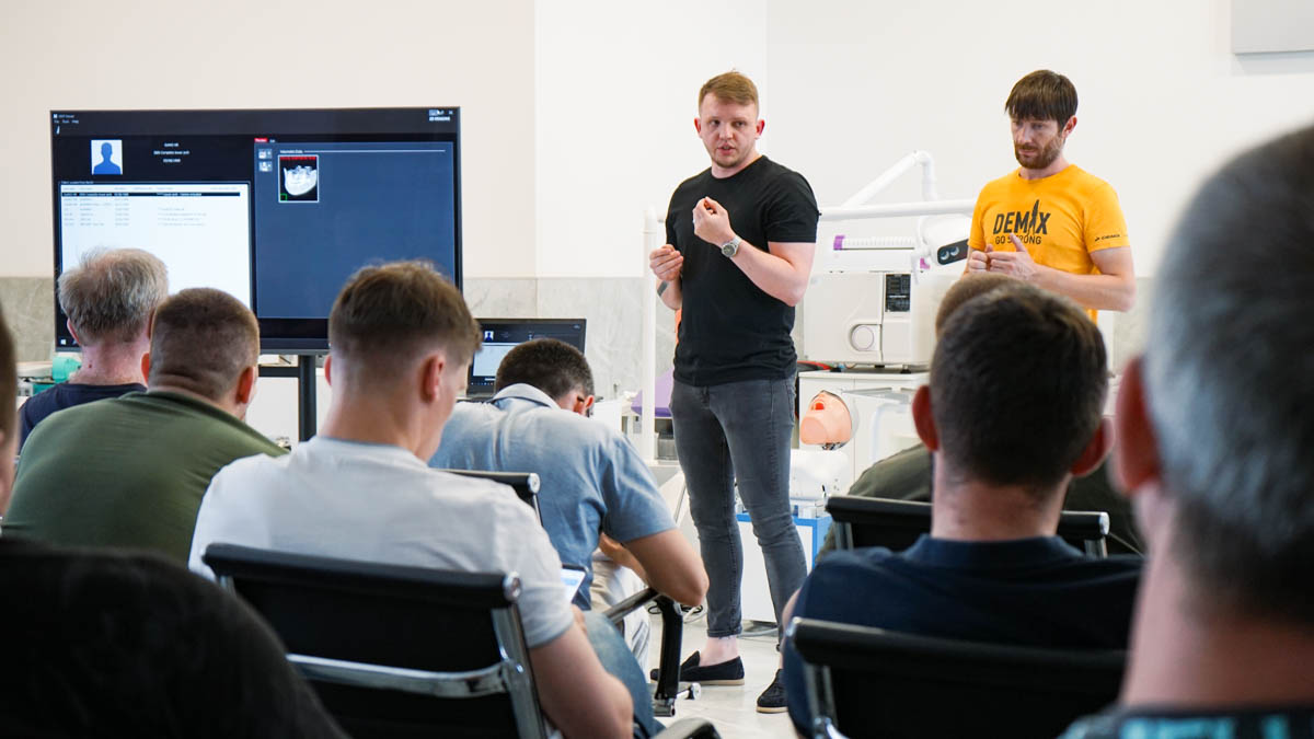 Богдан Кувалдин и Семкив Александр Обучение по эксплуатации томографа